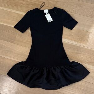 H&M Black Short-Sleeve Mini Dress with Ruffle Hem